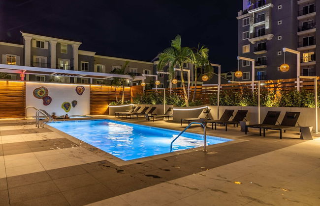@marbella Lane - Chic 2BR Penthouse w/ Ocean Views - Foto 52