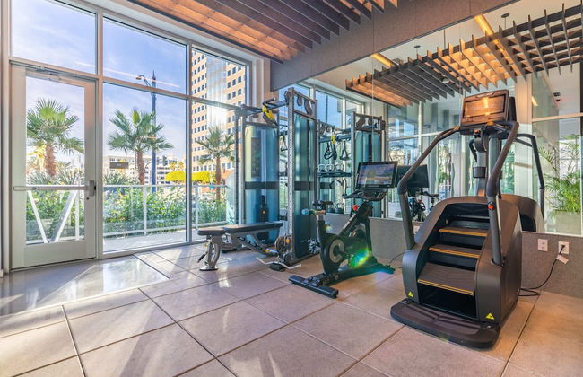 @marbella Lane - Chic 2BR Penthouse w/ Ocean Views - Foto 60