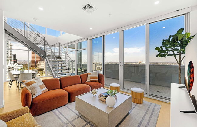 @marbella Lane - Chic 2BR Penthouse w/ Ocean Views - Foto 33