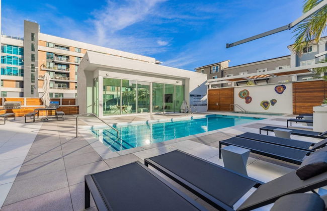 @marbella Lane - Chic 2BR Penthouse w/ Ocean Views - Foto 47