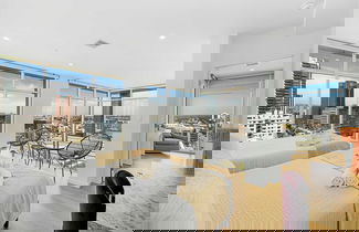 Foto 1 - @marbella Lane - Chic 2BR Penthouse w/ Ocean Views