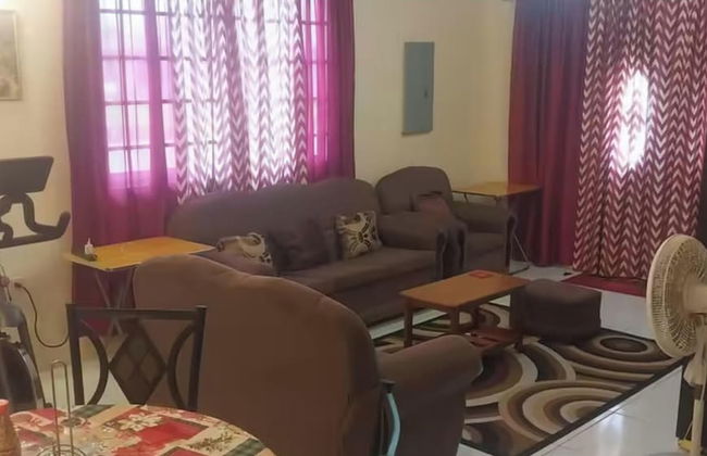Charming Piarco Home With Garden View - Foto 1