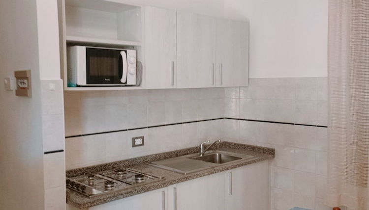 Foto 1 - Refurbished one Bedroom Flat With Communal Garden