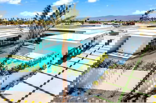 Photo 1 - Stunning Villa in Indio Pool, Firepit, Putting Green, Pickleball Sleeps 18