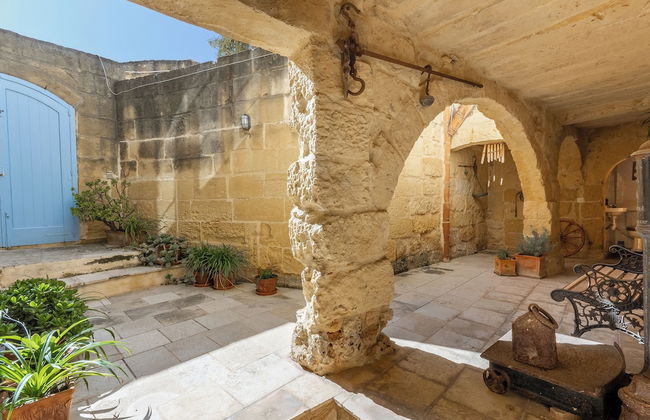 Bebbuxija Pool Farmhouse Gozo - Photo 44
