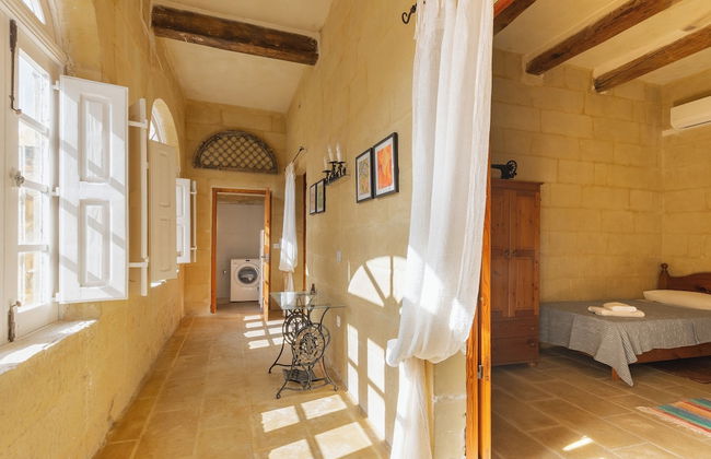 Bebbuxija Pool Farmhouse Gozo - Photo 2