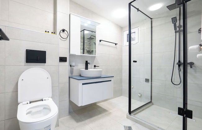 Chic & Modern 4BR Home in Old Tbilisi - Foto 30