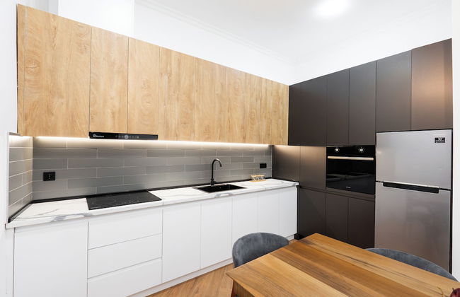 Chic & Modern 4BR Home in Old Tbilisi - Foto 14