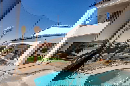 Foto 12 - Vanderpump Rules Lake Havasu Luxury Villa w Pool
