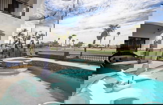 Foto 1 - Vanderpump Rules Lake Havasu Luxury Villa w Pool