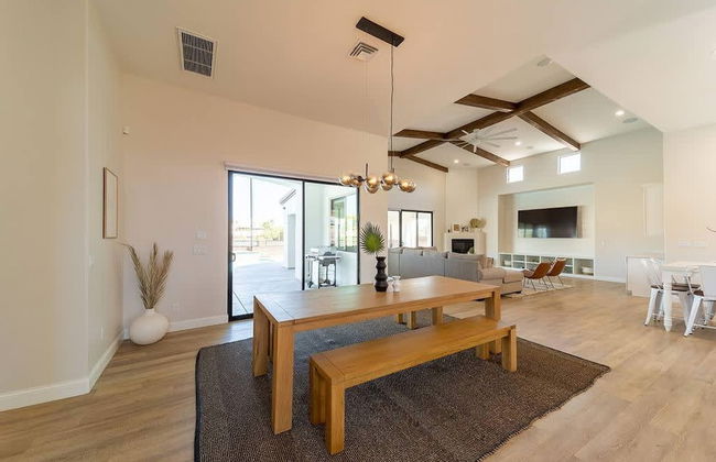 Vanderpump Rules Lake Havasu Luxury Villa w Pool - Foto 6