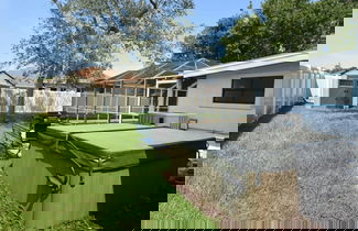 Foto 2 - Hidden Oasis Spacious Home With Salt Water Heated Pool Hot Tub Fenced Yard Pets are Welcome