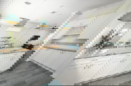Photo 21 - Fun Airy Florida Vacation Home With Private Pool