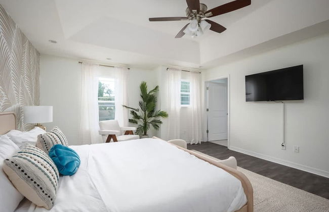 Fun Airy Florida Vacation Home With Private Pool - Foto 11