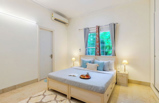 Alaya Stays 3 BHK with Pvt Pool-Daffodil - Foto 9