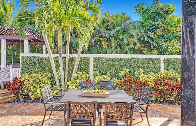Sophia's Luxury Compound Resort w/ Heated Pool! - Foto 10