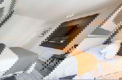 Foto 6 - Spot Suites
