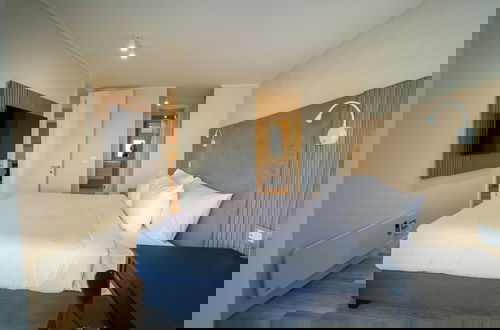 Foto 5 - Spot Suites