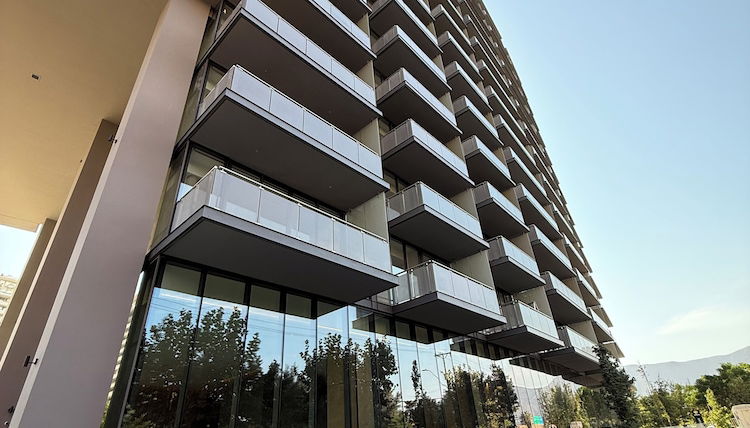 Foto 1 - Spot Suites