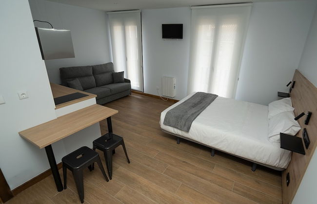 Apartamentos Puerta de Occidente - Foto 3