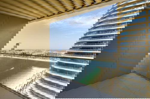 Foto 34 - Maison Privee - Waterfront Living w/ Unparalleled Sea and Palm Vws