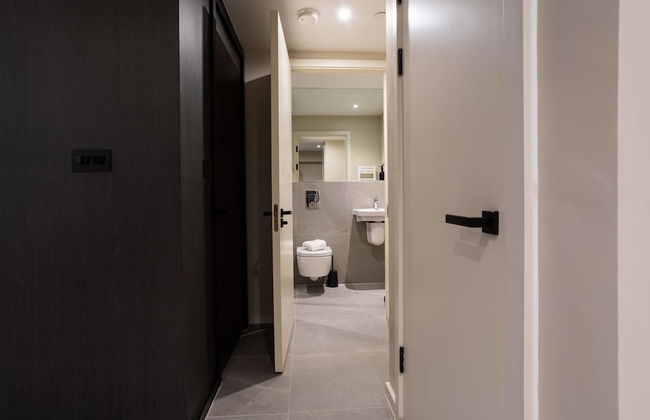 Verdana Suite 1BD Flat Near Centre - Photo 8