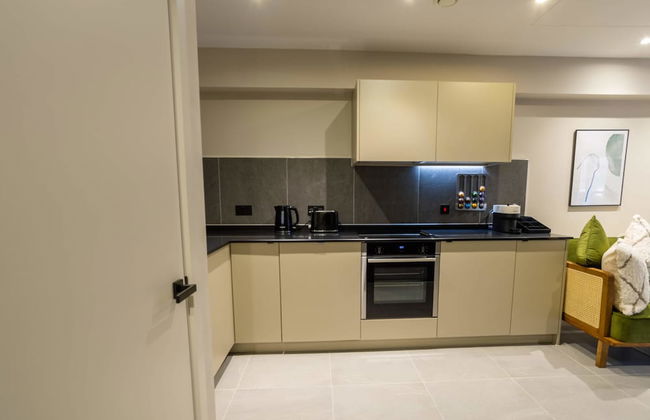 Verdana Suite 1BD Flat Near Centre - Photo 5