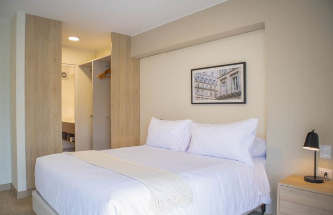 w Majestic 1BR w Modern Pool in Miraflores - Photo 17