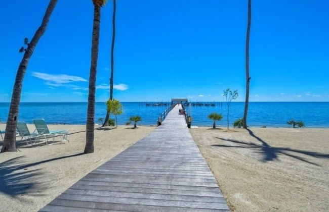 Direct Oceanfront With Private Staircase To Beach Prestigious Islamorada Condocomplex 2 Bedroom Condo by RedAwning - Foto 20