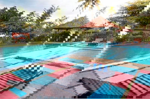 Foto 28 - Beach Rock Resort Belitung