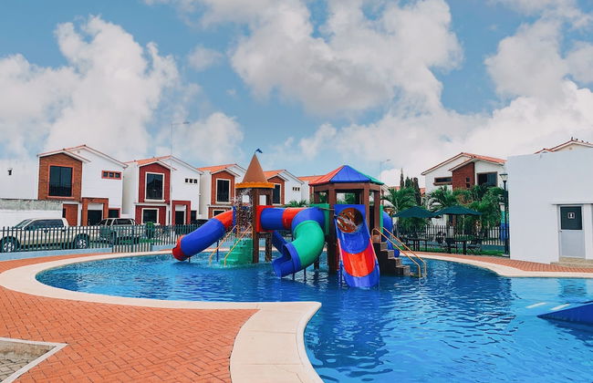 Casa con Piscina Privada para Familias - Foto 32