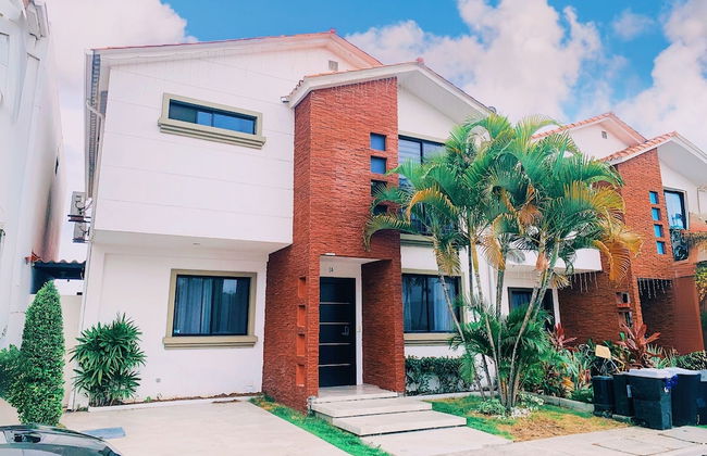 Casa con Piscina Privada para Familias - Foto 1