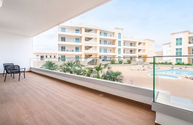 Lagos Marina View 4 With Pool by Homing - Photo 25