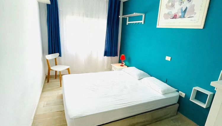 Photo 1 - Barbara Gortito, 2 Bedrooms Flat With A Sea View