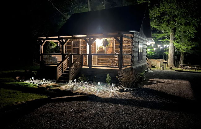 Sweet - 2 Bedrooms, 2 Baths, Sleeps 6 Cabin by RedAwning - Foto 23