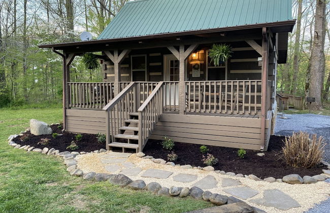 Sweet - 2 Bedrooms, 2 Baths, Sleeps 6 Cabin by RedAwning - Foto 24