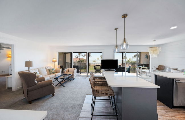 Magnificent Gulf View Condo 2 Bedroom Condo by RedAwning - Photo 22
