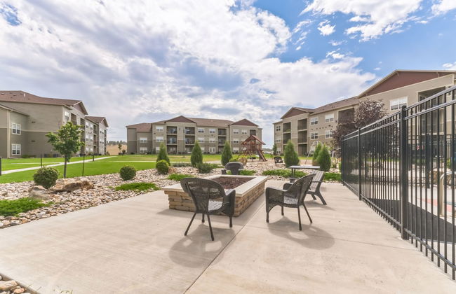 Luxurious 1 Bed 1 Bath Apartment At The Meadows-Pet Friendly by FlexHaus - Foto 29