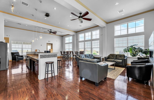 Luxurious 1 Bed 1 Bath Apartment At The Meadows-Pet Friendly by FlexHaus - Foto 33
