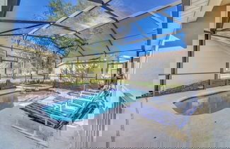 Foto 1 - Private Pool & Spa Near Disney! 4 Bedroom Villa