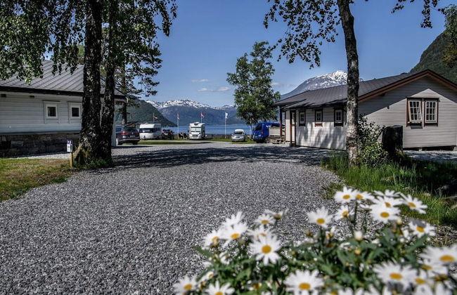 Spacious Holiday Home in Kinsarvik - Photo 11