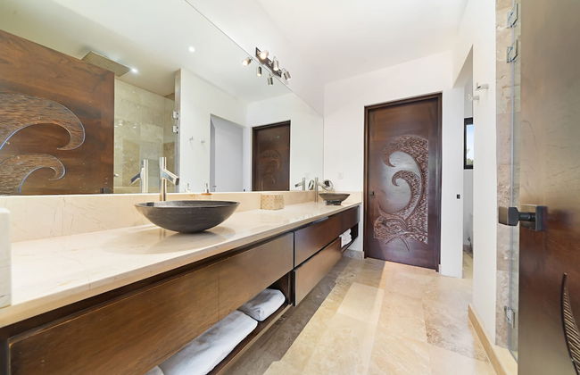 Beachfront Villa - Sunsets and Daily Maid Service - Foto 25