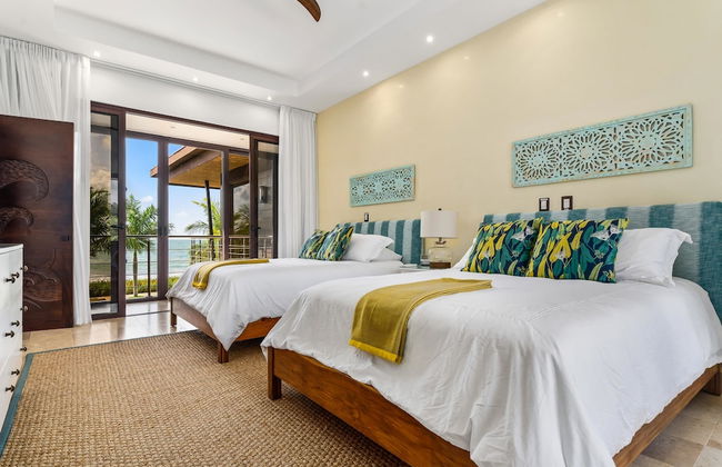 Beachfront Villa - Sunsets and Daily Maid Service - Foto 19