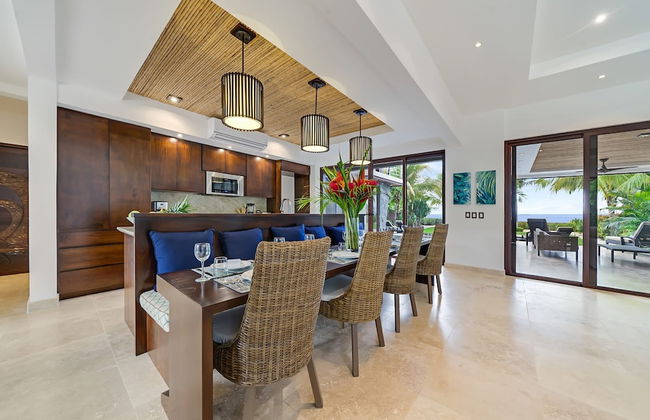 Beachfront Villa - Sunsets and Daily Maid Service - Foto 12