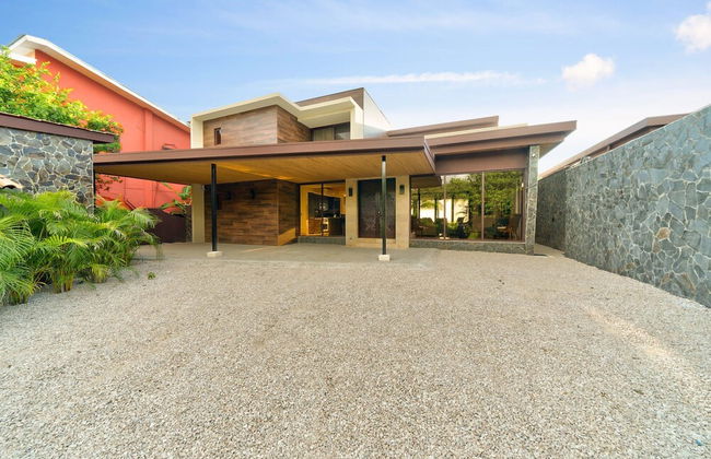 Beachfront Villa - Sunsets and Daily Maid Service - Foto 44