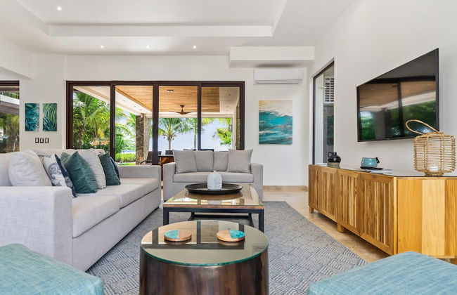 Beachfront Villa - Sunsets and Daily Maid Service - Foto 15