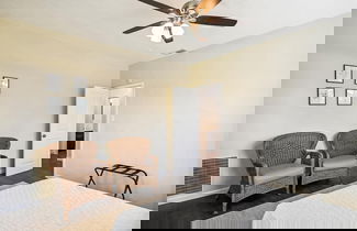 Photo 3 - Cove Cottage - 3 Bedroom w/Private Pool. Sleeps 6. Quiet Community, Close to Fishing Marinas. 3 Home by RedAwning