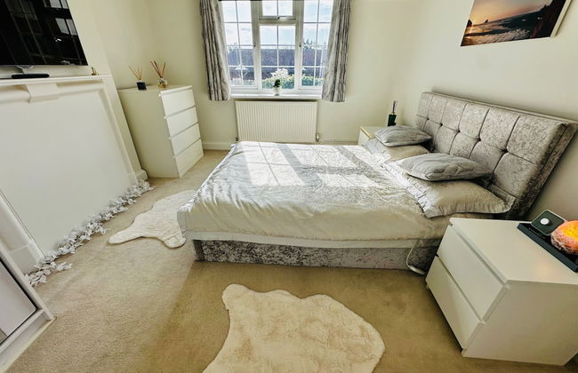 Gerrardscross-sleeps4-parking-petfriendly-wembley - Foto 6
