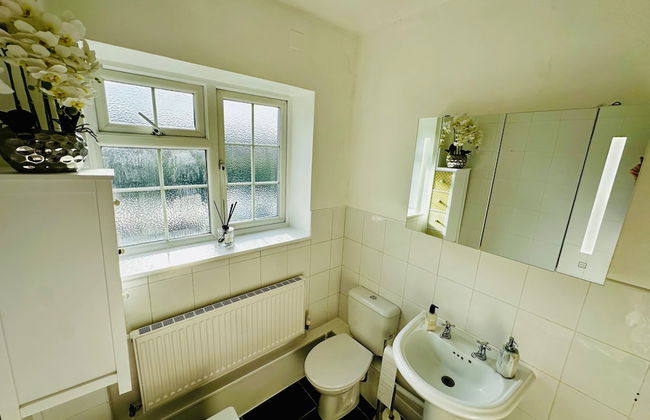 Gerrardscross-sleeps4-parking-petfriendly-wembley - Foto 24