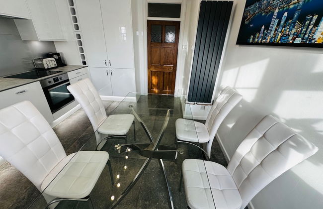 Gerrardscross-sleeps4-parking-petfriendly-wembley - Foto 15